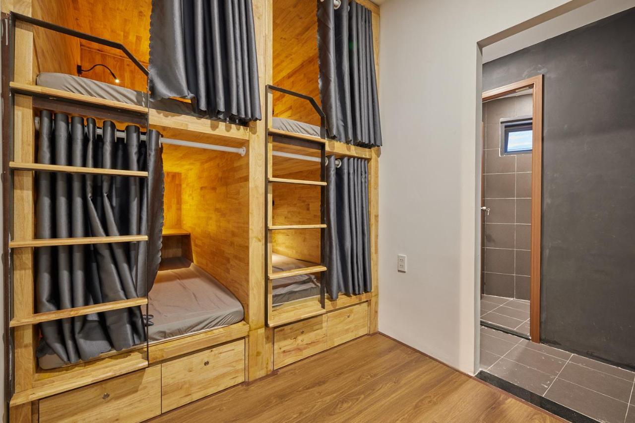 The Garden Capsule Hotel Дананг Экстерьер фото