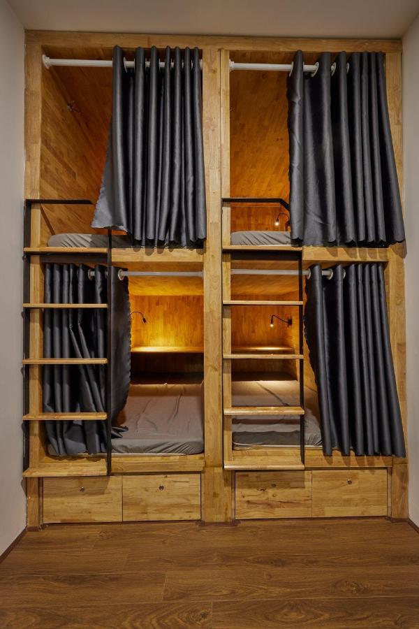 The Garden Capsule Hotel Дананг Экстерьер фото