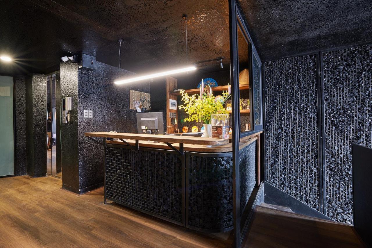 The Garden Capsule Hotel Дананг Экстерьер фото